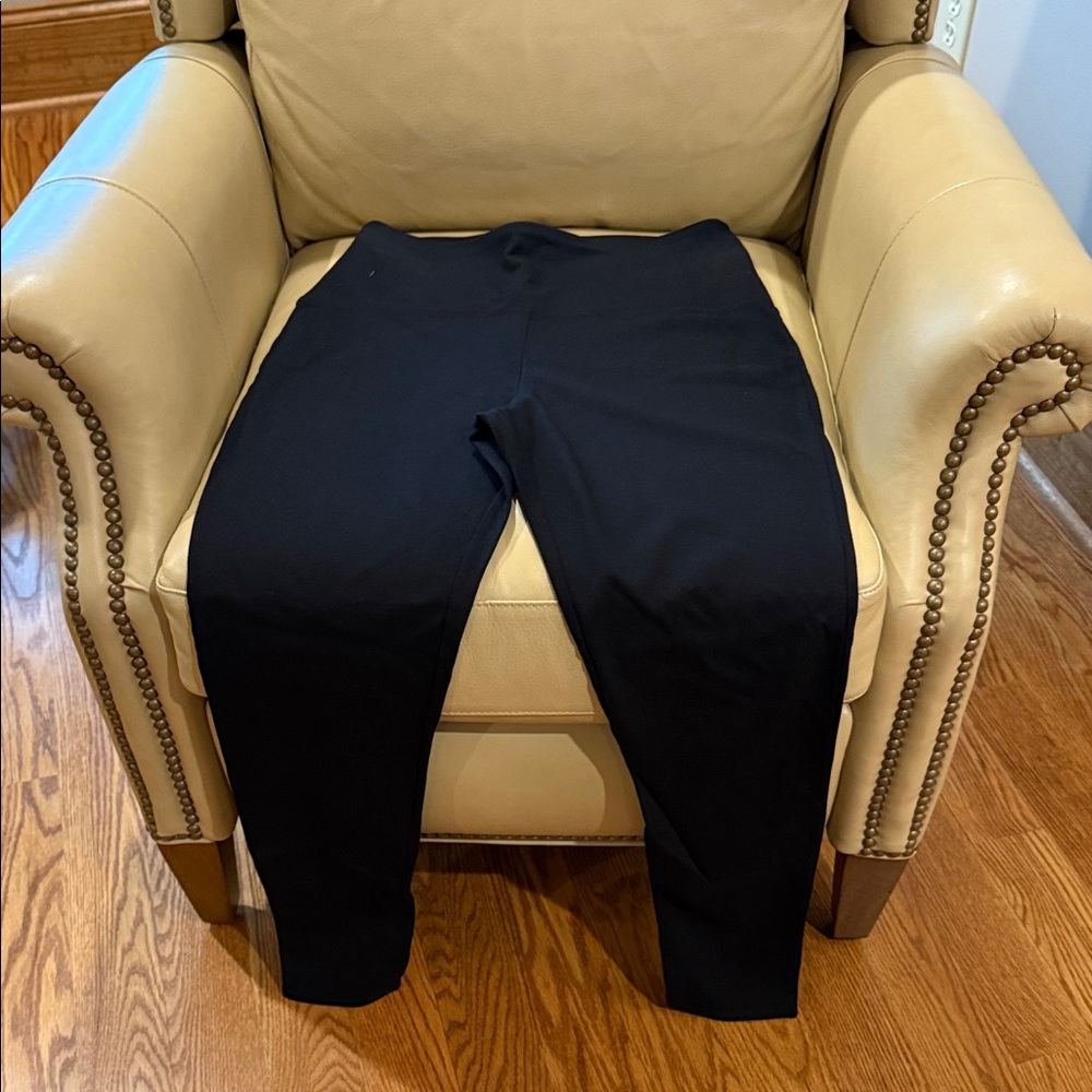 Jones New York Women’s Black Leggings